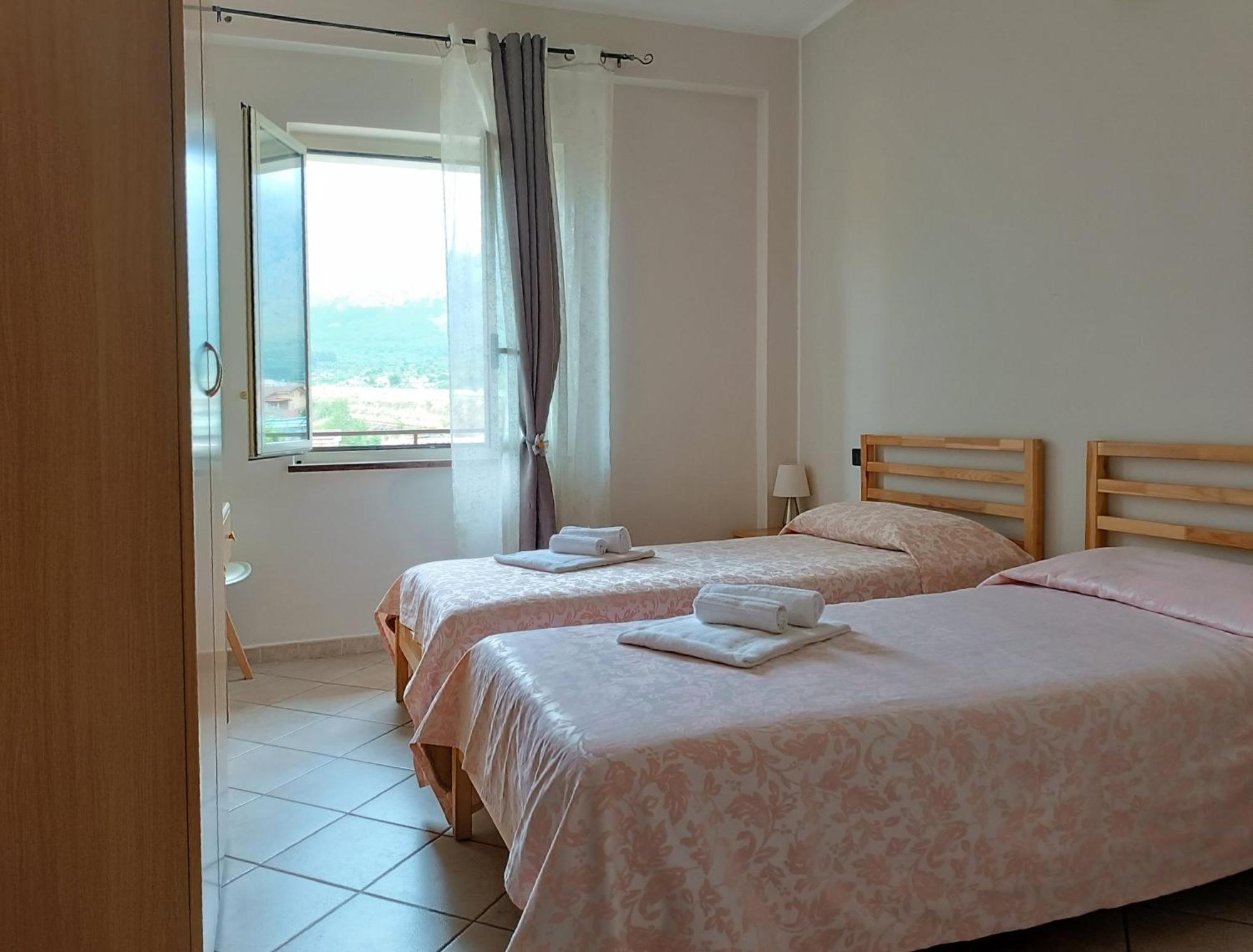 Il Quadrifoglio Hotel Frascineto Bagian luar foto
